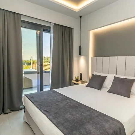 Assos Luxury Villa *